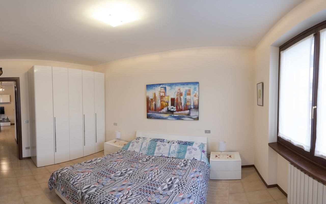 Welcome Traveller La Perla Apartments Garda  Exterior photo