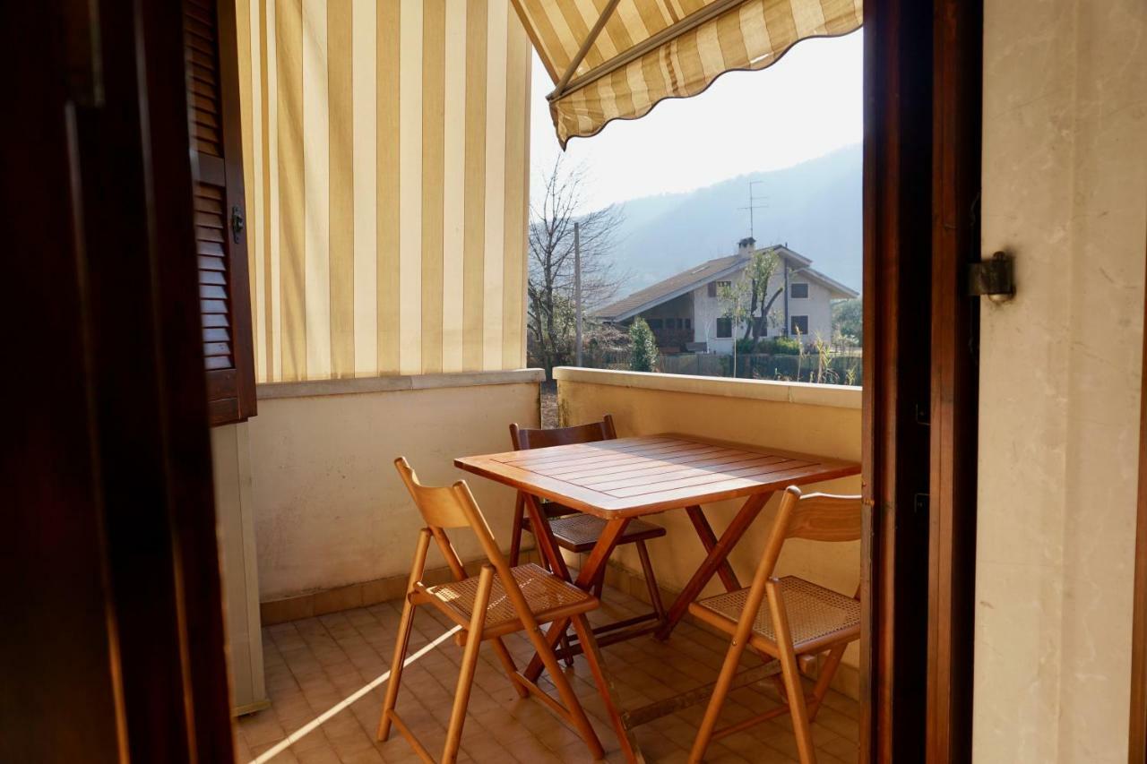 Welcome Traveller La Perla Apartments Garda  Exterior photo